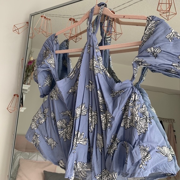 Off the shoulder crop top - Picture 3 of 4